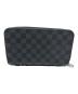 LOUIS VUITTON (ルイ ヴィトン) ジップ-XL ブラック：45000円