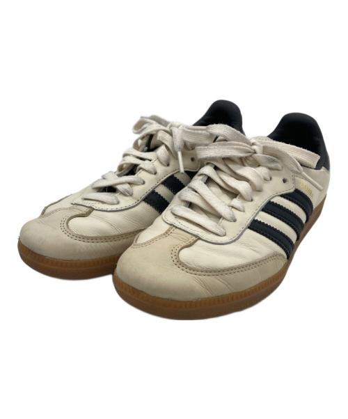 adidas（アディダス）adidas (アディダス) スニーカー ベージュ サイズ:SIZE 24cmの古着・服飾アイテム