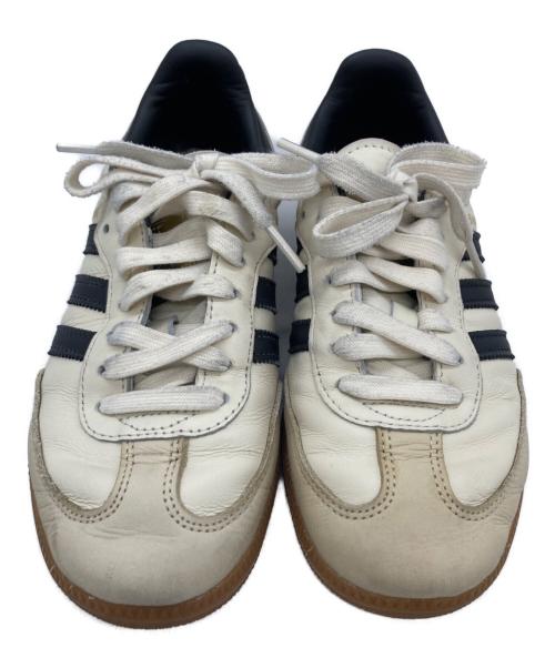 adidas（アディダス）adidas (アディダス) スニーカー ベージュ サイズ:SIZE 24cmの古着・服飾アイテム