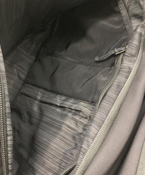 ARC'TERYX（アークテリクス）ARC'TERYX (アークテリクス) バックパック ブラック×ホワイトの古着・服飾アイテム