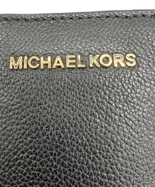 MICHAEL KORS（マイケルコース）MICHAEL KORS (マイケルコース) ショルダーバッグ ブラックの古着・服飾アイテム