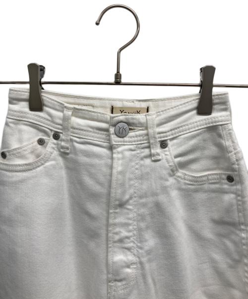 YANUK（ヤヌーク）YANUK (ヤヌーク) パンツ ホワイト サイズ:	SIZE 21の古着・服飾アイテム