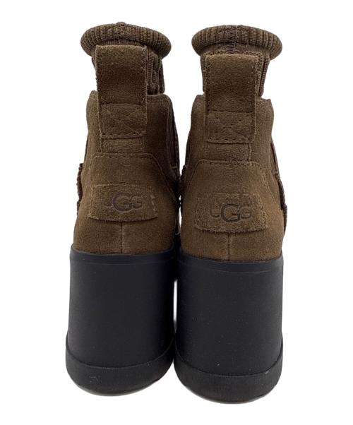 UGG（アグ）UGG (アグ) サイドゴアブーツ オリーブ サイズ:22cmの古着・服飾アイテム