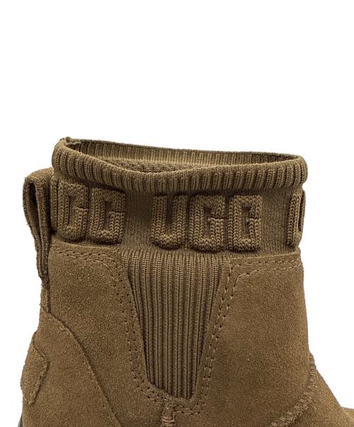 UGG（アグ）UGG (アグ) サイドゴアブーツ オリーブ サイズ:22cmの古着・服飾アイテム