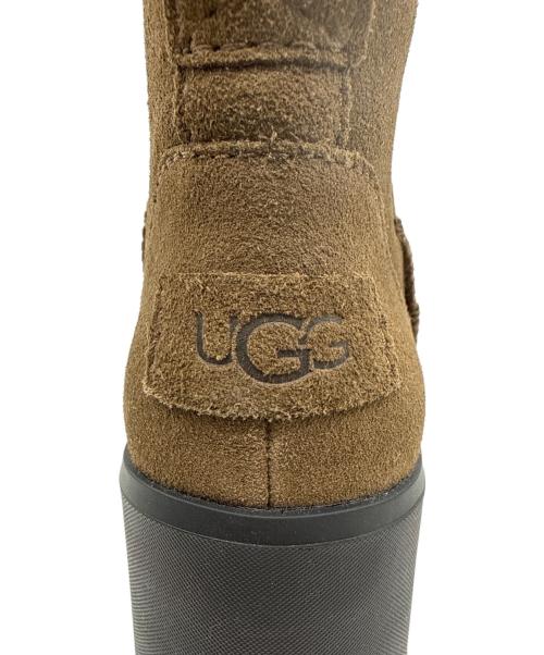 UGG（アグ）UGG (アグ) サイドゴアブーツ オリーブ サイズ:22cmの古着・服飾アイテム