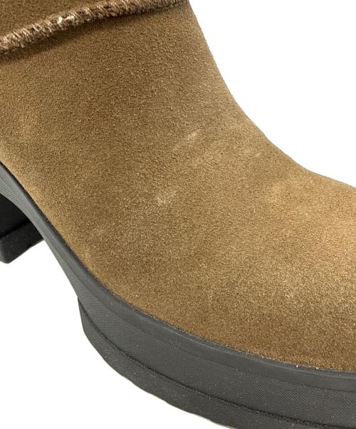 UGG（アグ）UGG (アグ) サイドゴアブーツ オリーブ サイズ:22cmの古着・服飾アイテム