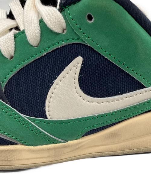 NIKE（ナイキ）NIKE (ナイキ) ローカットスニーカー グリーン×アイボリー サイズ:US 7の古着・服飾アイテム