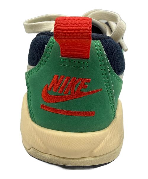 NIKE（ナイキ）NIKE (ナイキ) ローカットスニーカー グリーン×アイボリー サイズ:US 7の古着・服飾アイテム
