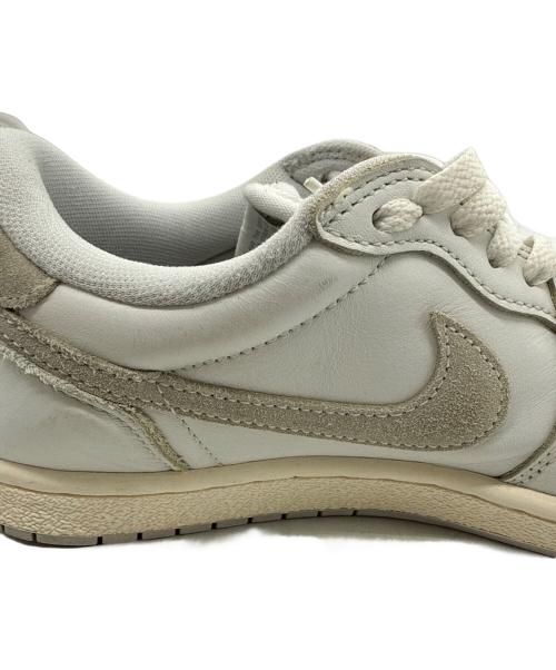 NIKE（ナイキ）NIKE (ナイキ) ローカットスニーカー ホワイト サイズ:US 9の古着・服飾アイテム