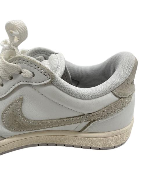 NIKE（ナイキ）NIKE (ナイキ) ローカットスニーカー ホワイト サイズ:US 9の古着・服飾アイテム
