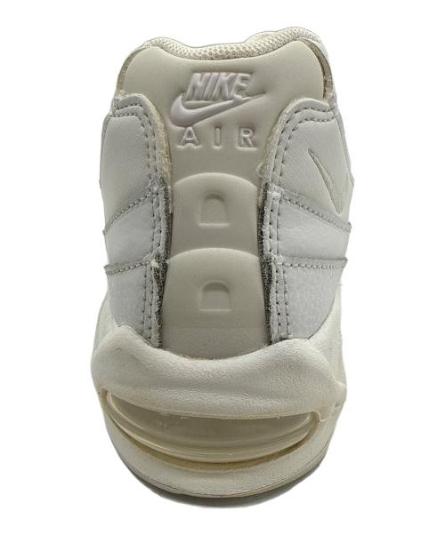 NIKE（ナイキ）NIKE (ナイキ) ローカットスニーカー ホワイト サイズ:SIZE 27cmの古着・服飾アイテム