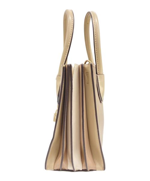 MICHAEL KORS（マイケルコース）MICHAEL KORS (マイケルコース) ハンドバッグ ベージュの古着・服飾アイテム