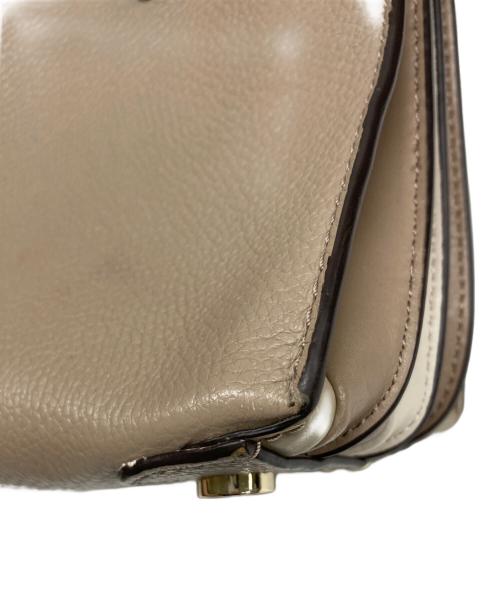 MICHAEL KORS（マイケルコース）MICHAEL KORS (マイケルコース) ハンドバッグ ベージュの古着・服飾アイテム