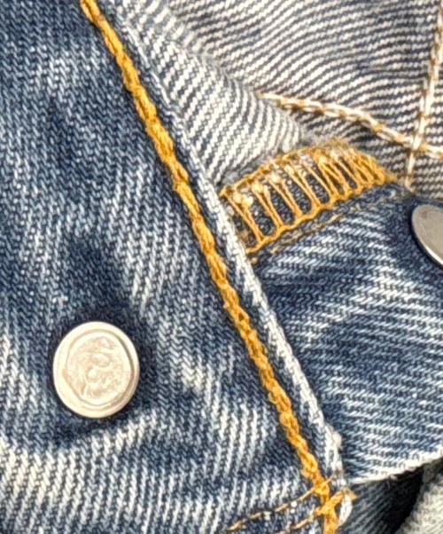 LEVI'S（リーバイス）LEVI'S (リーバイス) デニムパンツ インディゴ サイズ:W32×L34の古着・服飾アイテム