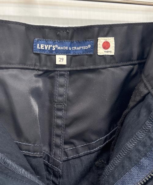 LEVI'S MADE&CRAFTED（リーバイスメイドクラフテッド）LEVI'S MADE&CRAFTED (リーバイスメイドクラフテッド) カーゴパンツ ネイビー サイズ:W29の古着・服飾アイテム