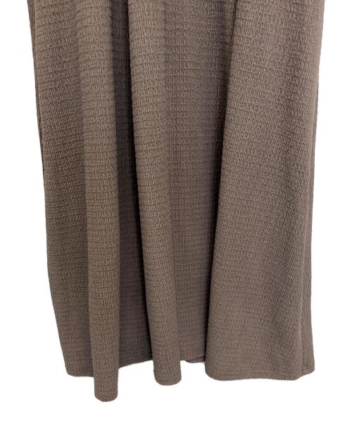 acka（エーシーケーエー）acka (エーシーケーエー) 半袖ワンピース ブラウン サイズ:	SIZE 02の古着・服飾アイテム