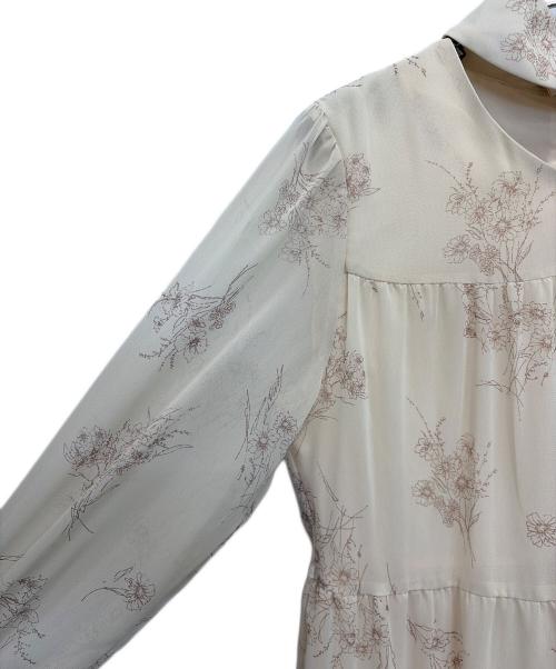 acka（エーシーケーエー）Acka (エーシーケーエー) 長袖ワンピース アイボリー サイズ:	SIZE 2の古着・服飾アイテム