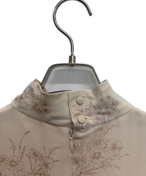 acka（エーシーケーエー）Acka (エーシーケーエー) 長袖ワンピース アイボリー サイズ:	SIZE 2の古着・服飾アイテム