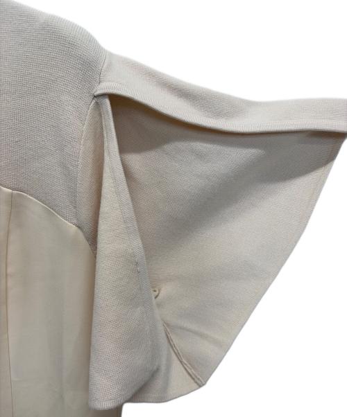 acka（エーシーケーエー）acka (エーシーケーエー) 半袖ワンピース ベージュ サイズ:	SIZE 01 未使用品の古着・服飾アイテム