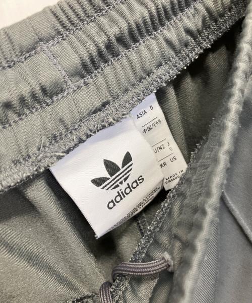 adidas（アディダス）adidas (アディダス) Exclusive BB Track Pants グレー サイズ:Ｓの古着・服飾アイテム