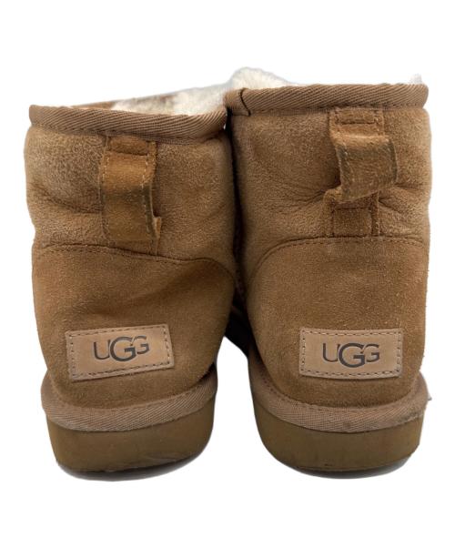 UGG（アグ）UGG (アグ) Classic Mini II キャメル サイズ:24の古着・服飾アイテム