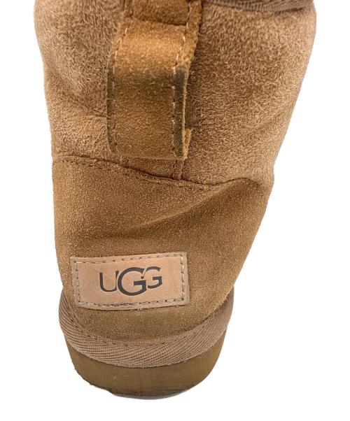 UGG（アグ）UGG (アグ) Classic Mini II キャメル サイズ:24の古着・服飾アイテム