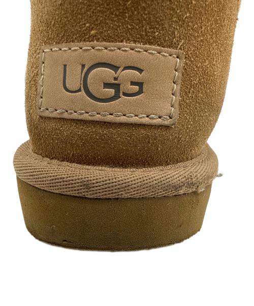 UGG（アグ）UGG (アグ) Classic Mini II キャメル サイズ:24の古着・服飾アイテム