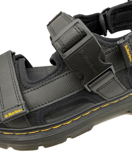 Dr.Martens（ドクターマーチン）Dr.Martens (ドクターマーチン) サンダル ブラック サイズ:UK7の古着・服飾アイテム