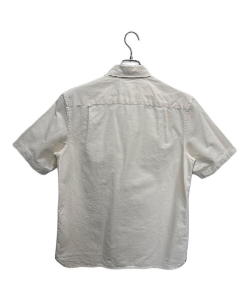 FRED PERRY（フレッドペリー）FRED PERRY (フレッドペリー) 半袖シャツ ベージュ サイズ:SIZE Mの古着・服飾アイテム