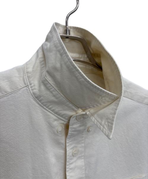 FRED PERRY（フレッドペリー）FRED PERRY (フレッドペリー) 半袖シャツ ベージュ サイズ:SIZE Mの古着・服飾アイテム