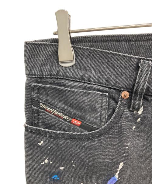 DIESEL（ディーゼル）DIESEL (ディーゼル) デニムパンツ ブラック サイズ:SIZE 32の古着・服飾アイテム