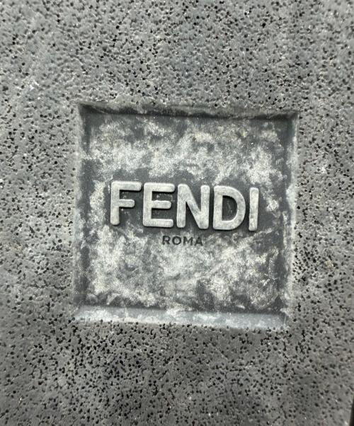 FENDI（フェンディ）FENDI (フェンディ) スニーカー ブラウン×ブラック サイズ:SIZE 7の古着・服飾アイテム