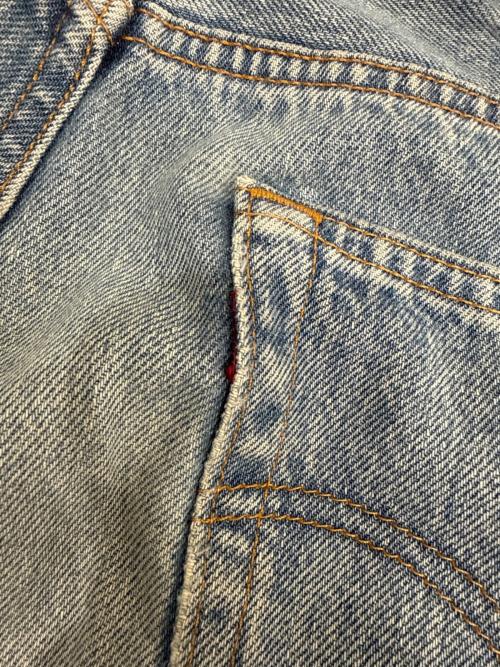 LEVI'S（リーバイス）LEVI'S (リーバイス) デニムパンツ インディゴ サイズ:W33の古着・服飾アイテム