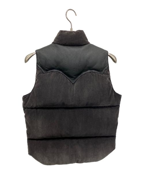 RockyMountainFeatherBed（ロッキーマウンテンフェザーベッド）RockyMountainFeatherBed (ロッキーマウンテンフェザーベッド) BEAMS (ビームス) ダウンベスト ブラウン サイズ:SIZE 38の古着・服飾アイテム