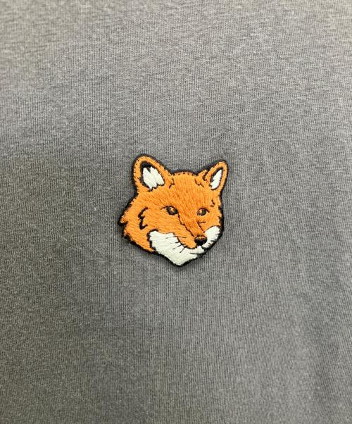 maison kitsune（メゾンキツネ）MAISON KITSUNE (メゾンキツネ) 半袖カットソー グレー サイズ:Lの古着・服飾アイテム