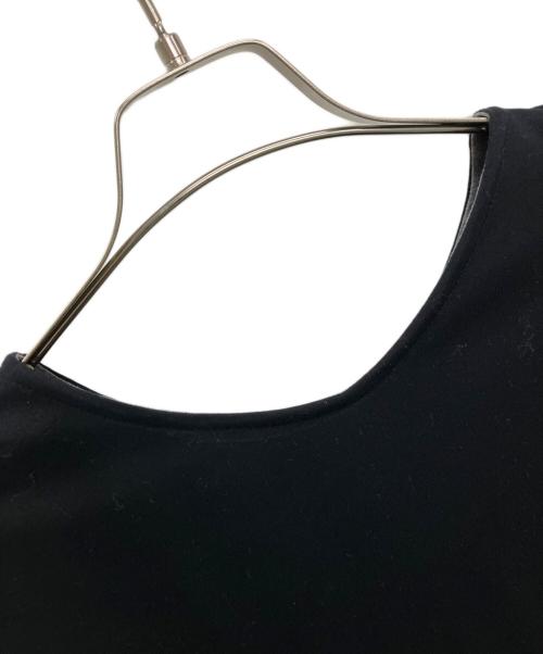 blanc vert（ブランヴェール）blanc vert (ブランヴェール) 長袖ワンピース ブラック サイズ:	SIZE 40 未使用品の古着・服飾アイテム