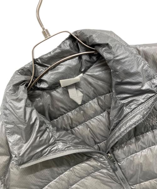 THE NORTH FACE（ザ ノース フェイス）THE NORTH FACE (ザ ノース フェイス) ダウンジャケット グレー サイズ:SIZE 不明の古着・服飾アイテム