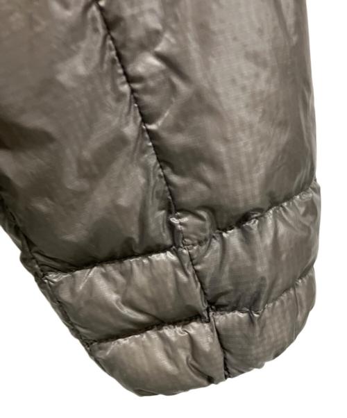 THE NORTH FACE（ザ ノース フェイス）THE NORTH FACE (ザ ノース フェイス) ダウンジャケット グレー サイズ:SIZE 不明の古着・服飾アイテム