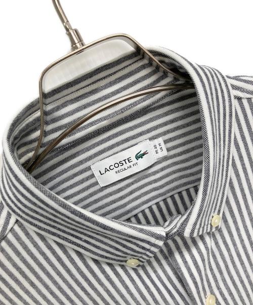LACOSTE（ラコステ）LACOSTE (ラコステ) 長袖シャツ グレー×ホワイト サイズ:Mの古着・服飾アイテム