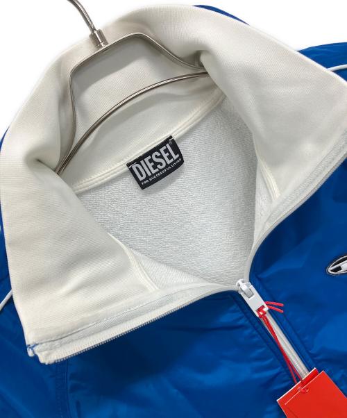 DIESEL（ディーゼル）DIESEL (ディーゼル) ナイロンレイヤードジャケット ブルー×ホワイト サイズ:SIZE S 未使用品の古着・服飾アイテム