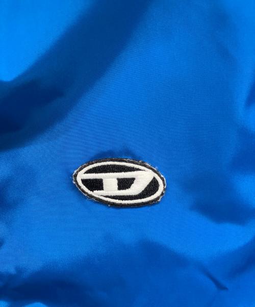 DIESEL（ディーゼル）DIESEL (ディーゼル) ナイロンレイヤードジャケット ブルー×ホワイト サイズ:SIZE S 未使用品の古着・服飾アイテム