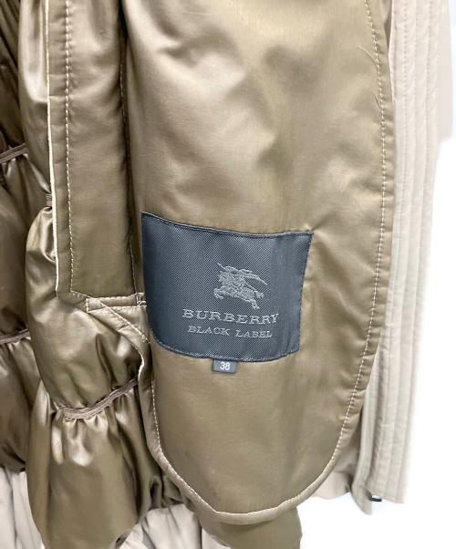 BURBERRY（バーバリー）BURBERRY (バーバリー) ダウンジャケット ベージュ サイズ:38の古着・服飾アイテム