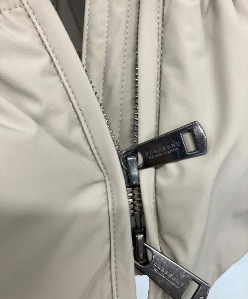 BURBERRY（バーバリー）BURBERRY (バーバリー) ダウンジャケット ベージュ サイズ:38の古着・服飾アイテム
