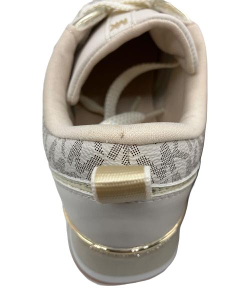 MICHAEL KORS（マイケルコース）MICHAEL KORS (マイケルコース) スニーカー ホワイト×グレー サイズ:23cmの古着・服飾アイテム