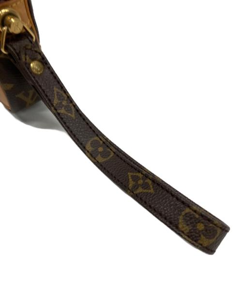 LOUIS VUITTON（ルイ ヴィトン）LOUIS VUITTON (ルイ ヴィトン) ハンドポーチ ブラウンの古着・服飾アイテム