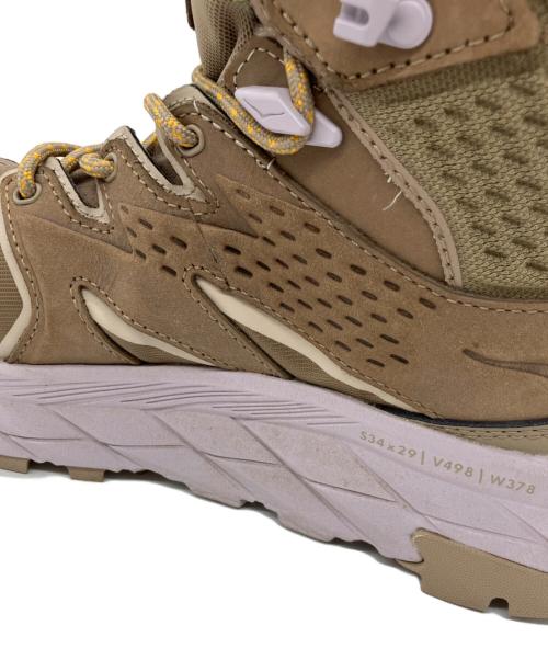 HOKA（ホカ）HOKA (ホカ) トレッキングシューズ ベージュ サイズ:24.5の古着・服飾アイテム