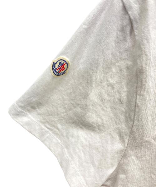 MONCLER（モンクレール）MONCLER (モンクレール) ボックスロゴ Tシャツ ホワイト サイズ:XLの古着・服飾アイテム