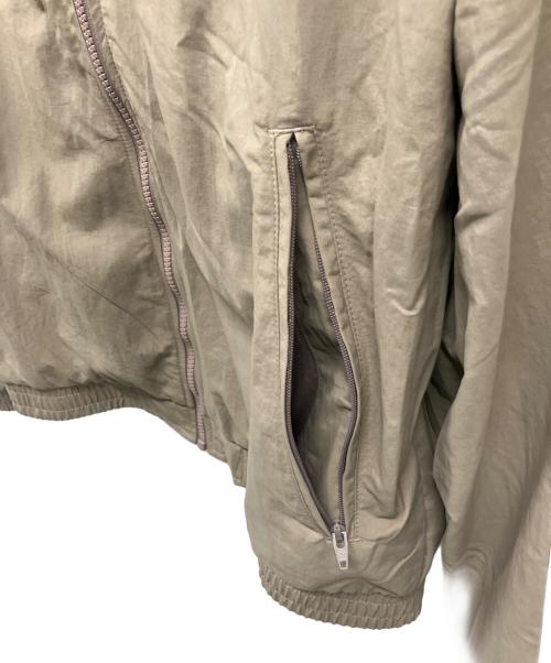 adidas（アディダス）adidas (アディダス) ジップジャケット ベージュ サイズ:Ｍ 未使用品の古着・服飾アイテム