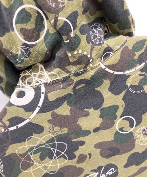 A BATHING APE（アベイシングエイプ）A BATHING APE (アベイシングエイプ) FUTURA (フューチュラ) ジップパーカー グリーン サイズ:SIZE Mの古着・服飾アイテム