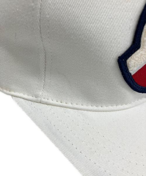 MONCLER（モンクレール）MONCLER (モンクレール) キャップ ホワイトの古着・服飾アイテム